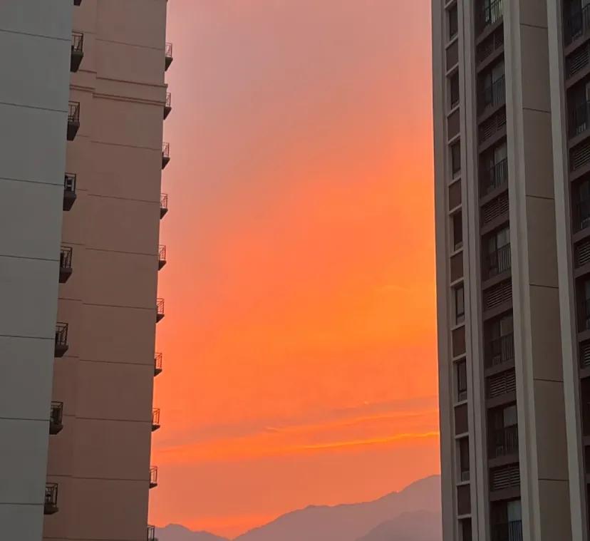 女生用车i3和model3怎么选啊!
平时上班通勤用较多多半都是自己用车偶尔可能