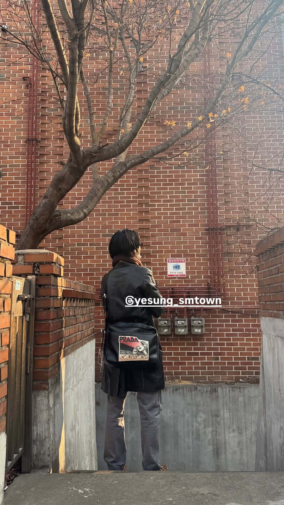“CB百蓝_。260228金钟云 ins story更新： 