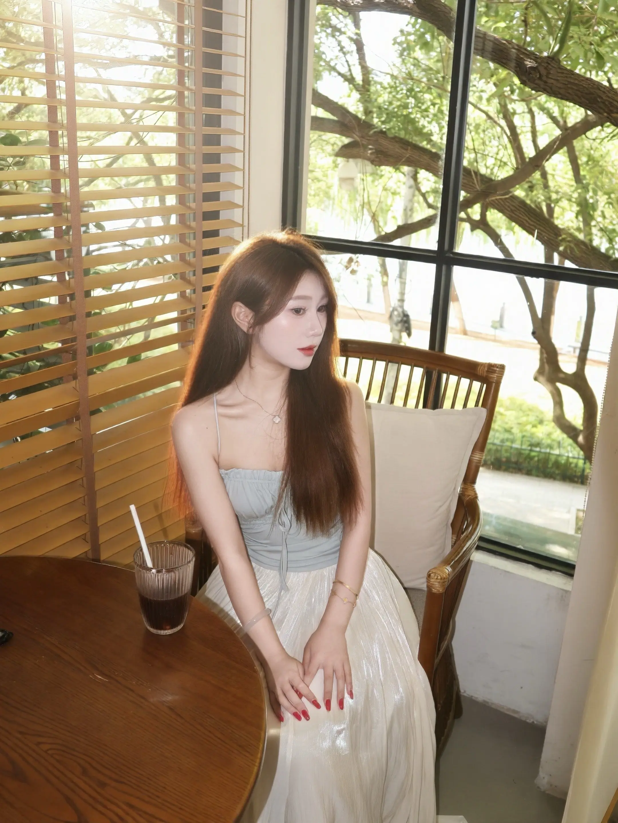 谁的心 谁独自流浪