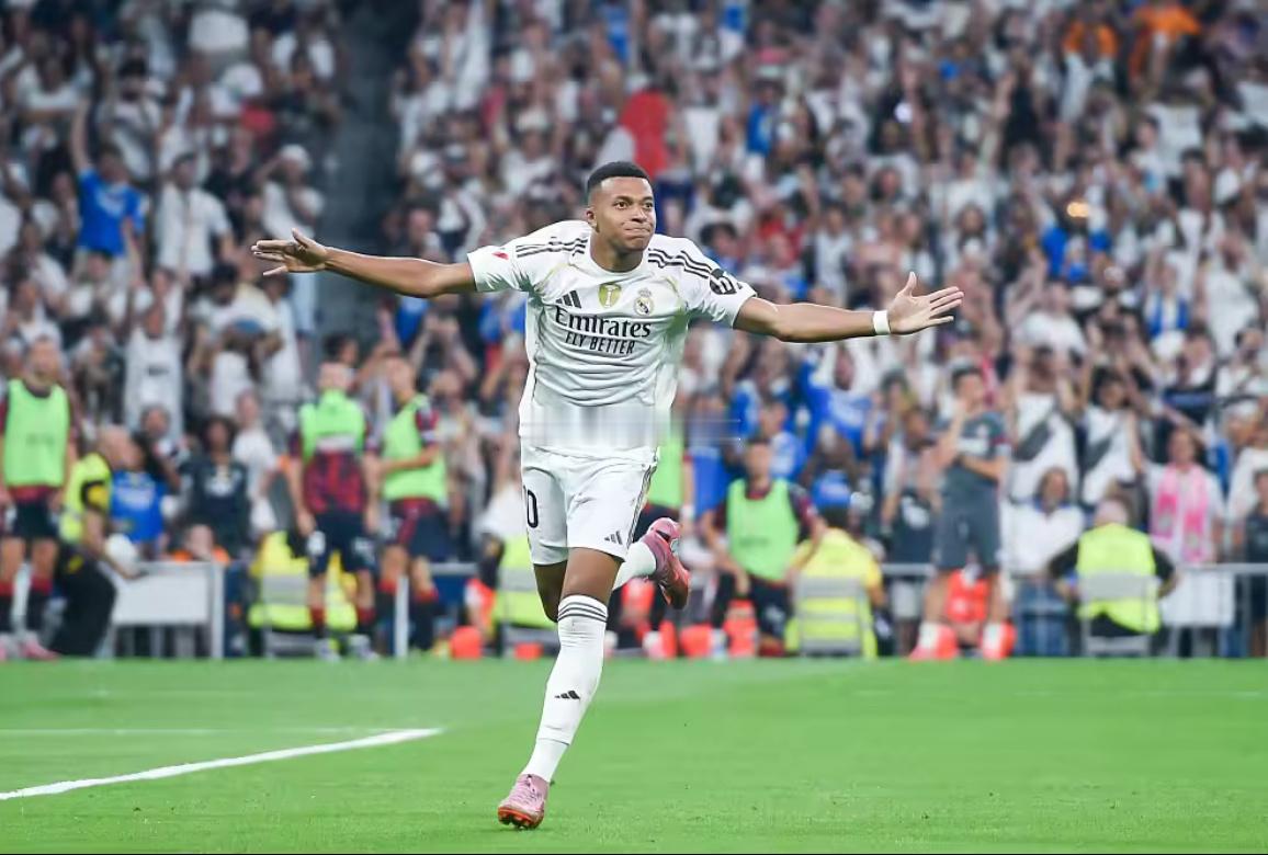 4月27日讯 据西班牙六台记者何塞普·佩德雷罗尔透露，姆巴佩在上周末对阵贝蒂斯的