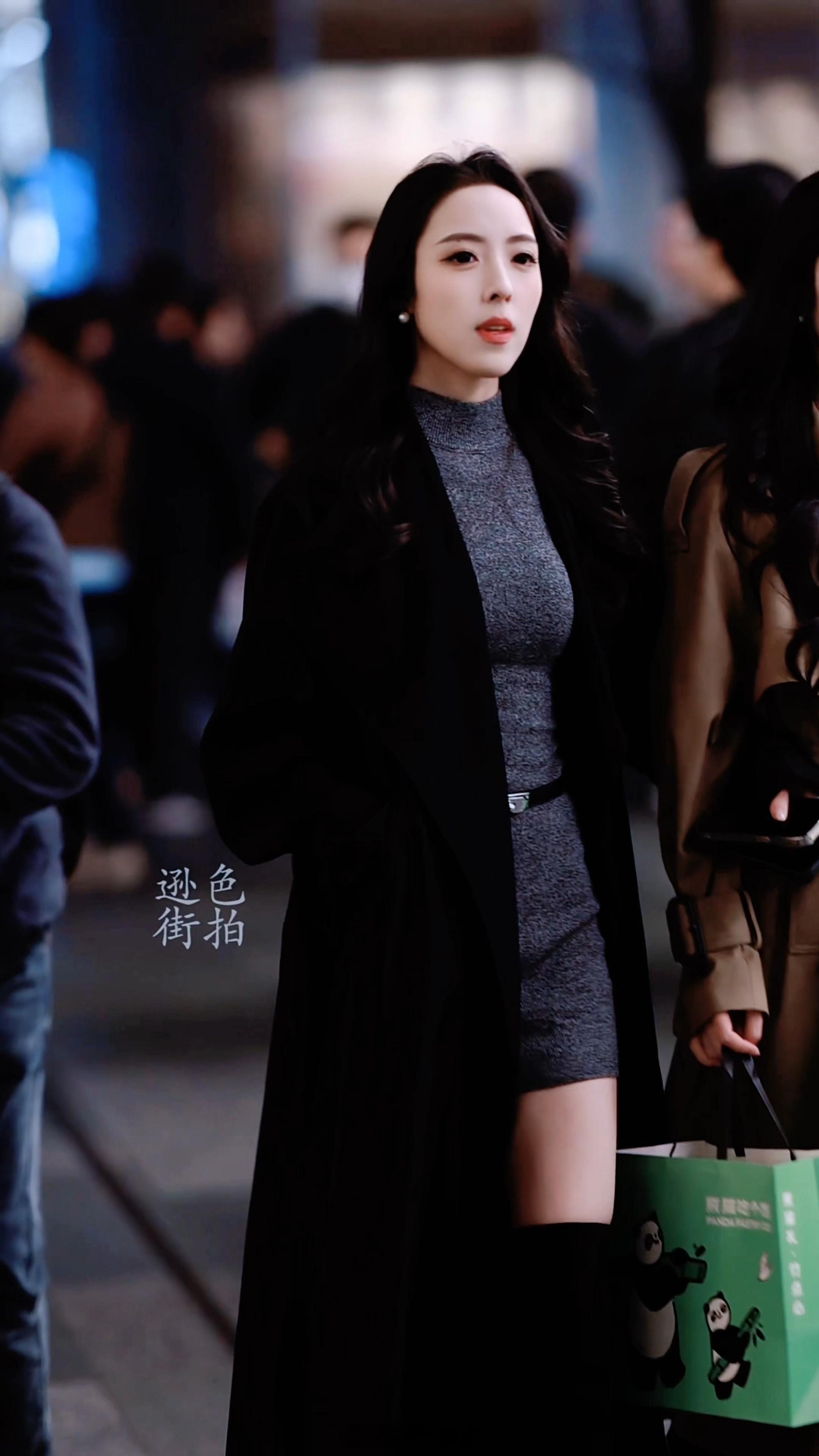 【成都街拍】晚安🌙🌙🌙丨摄影拍照每日穿搭