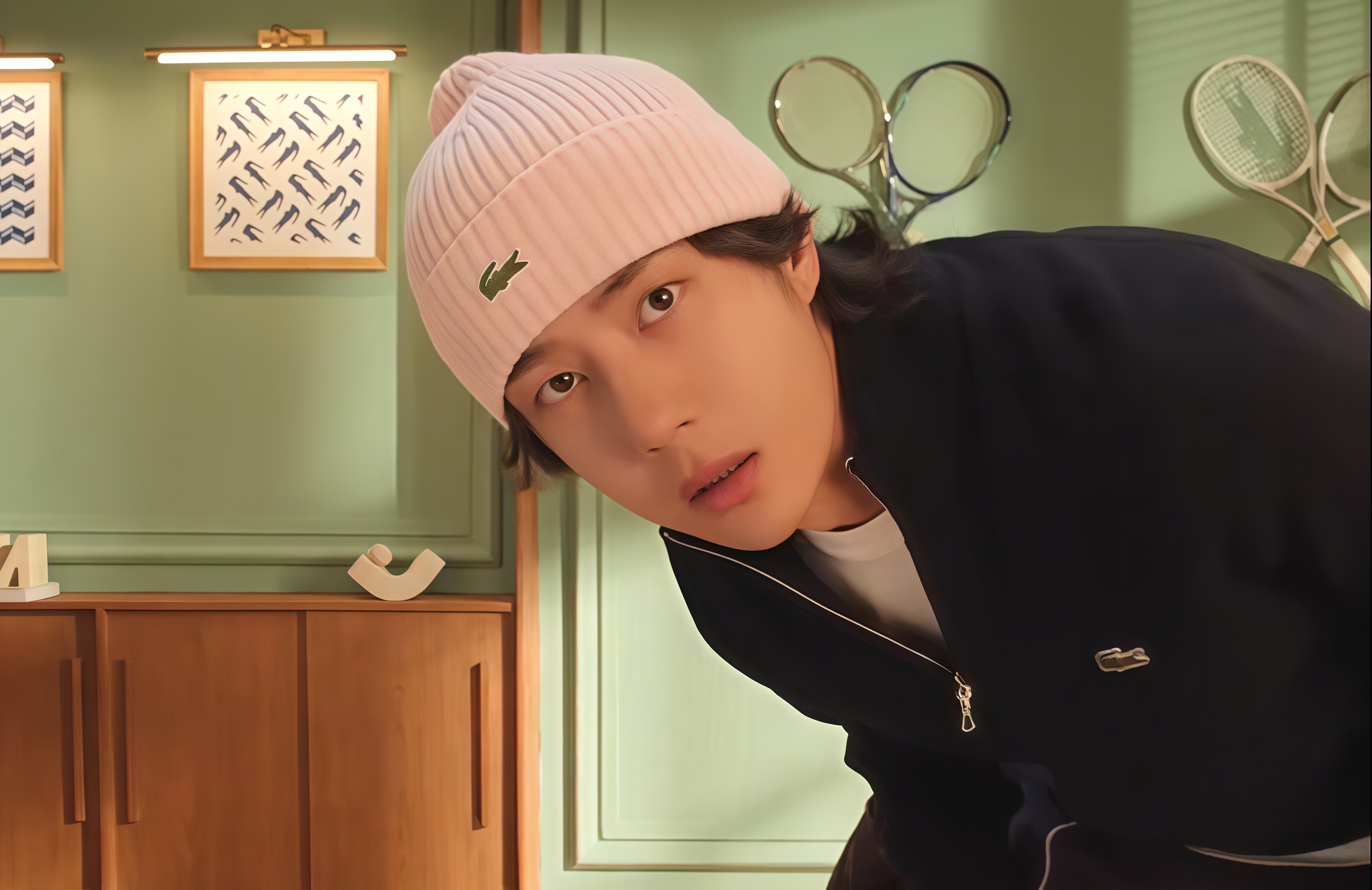 好喜欢看他一本正经的搞笑    ------------------------