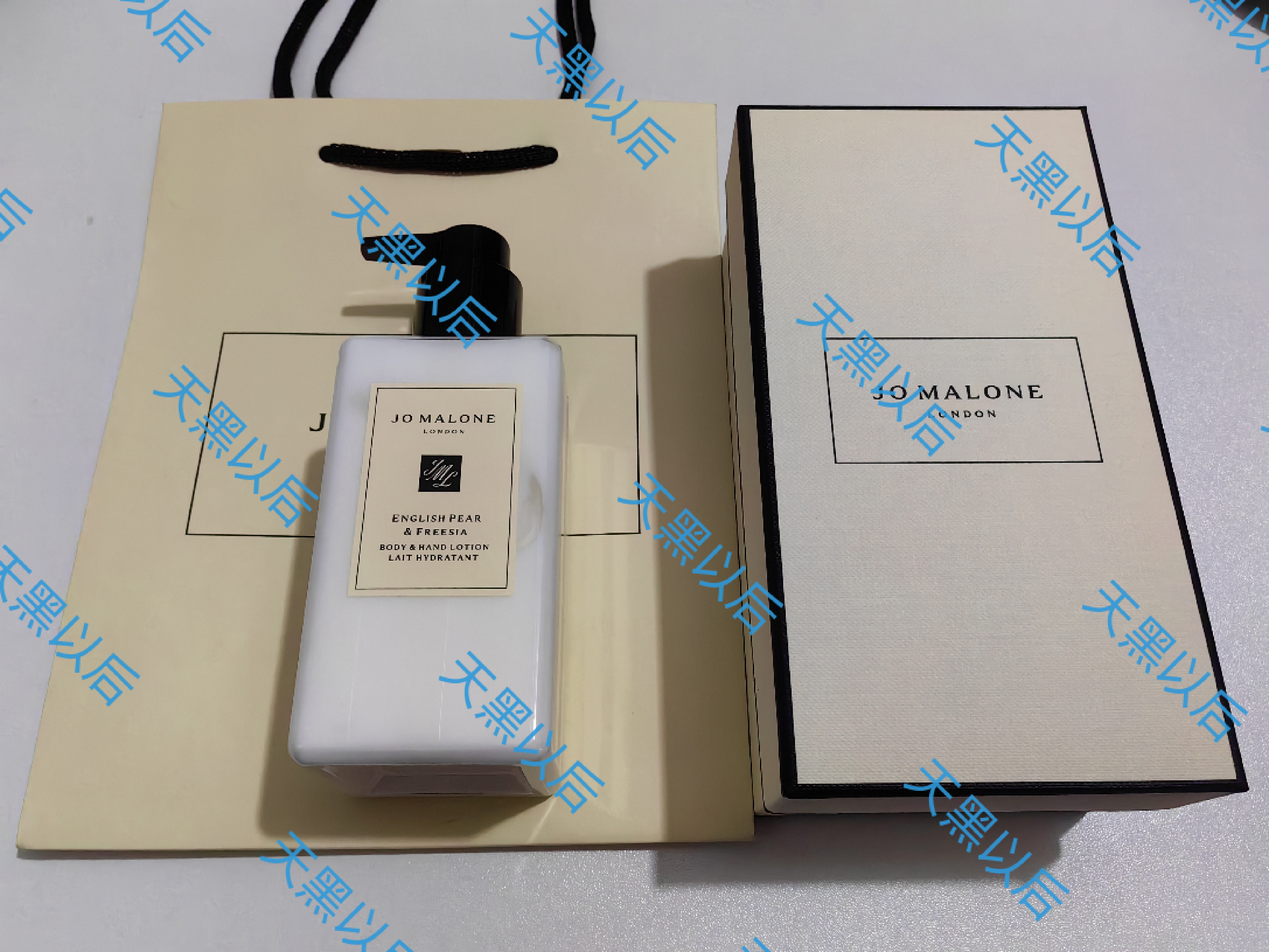 收到实物啦，很喜欢 祖玛珑润肤乳液用起来刘亦菲祖玛珑全球品牌代言人