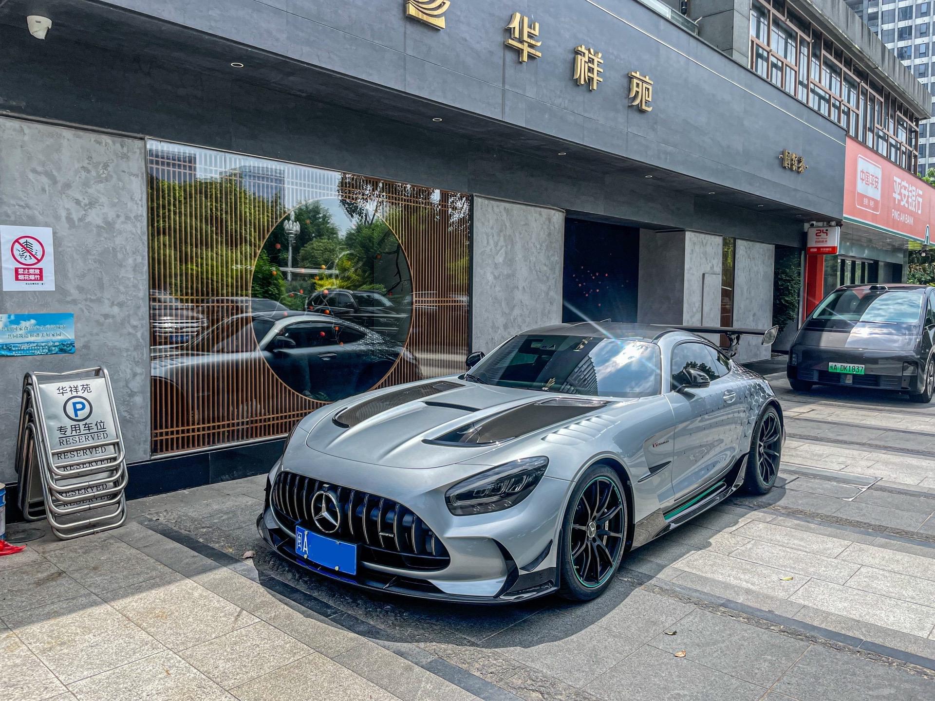 奔驰amggtbs 是好车 超跑 