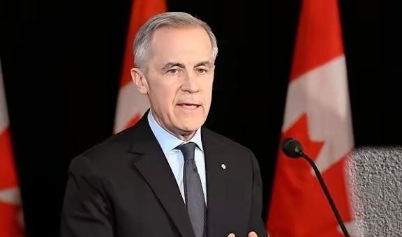 卡尼回应特朗普

今天凌晨，卡尼在记者会上，记者提问：总理先生，特朗普总统近期指