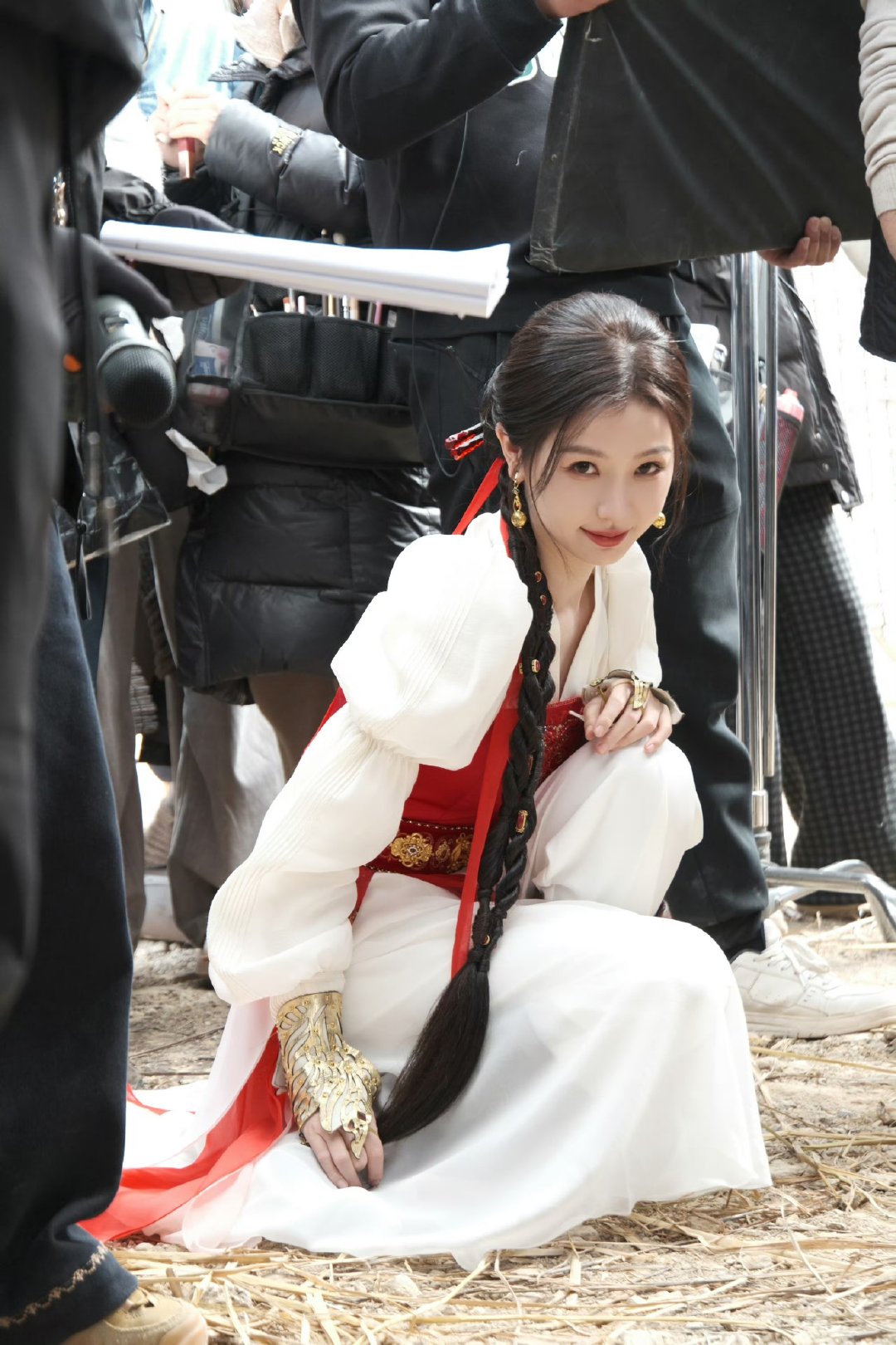 虞书欣刀光剑影映明眸笑颜 虞书欣红衣云初出现 虞书欣刀光剑影映明眸笑颜 