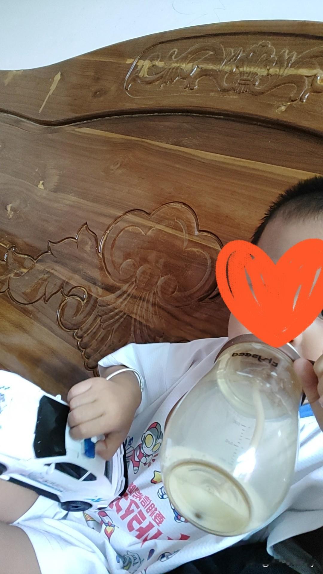 娃娃晚上精力旺盛不爱睡觉怎么办?娃到晚上像装了小马达？3招搞定“夜猫子”宝宝
 