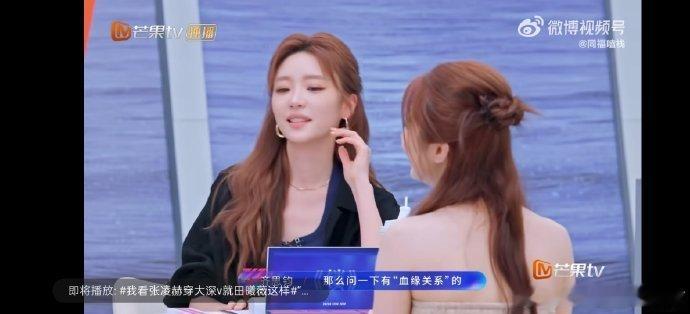 张月随地大小演乘风2026欣赏张月的舞台演绎，她懂得把控节奏与情绪，表演鲜活不呆