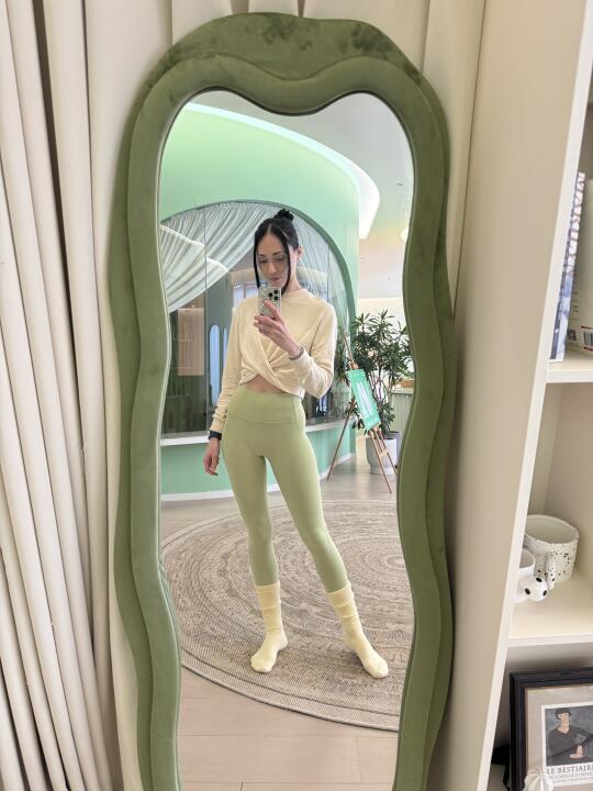 What is your favorite spring color?