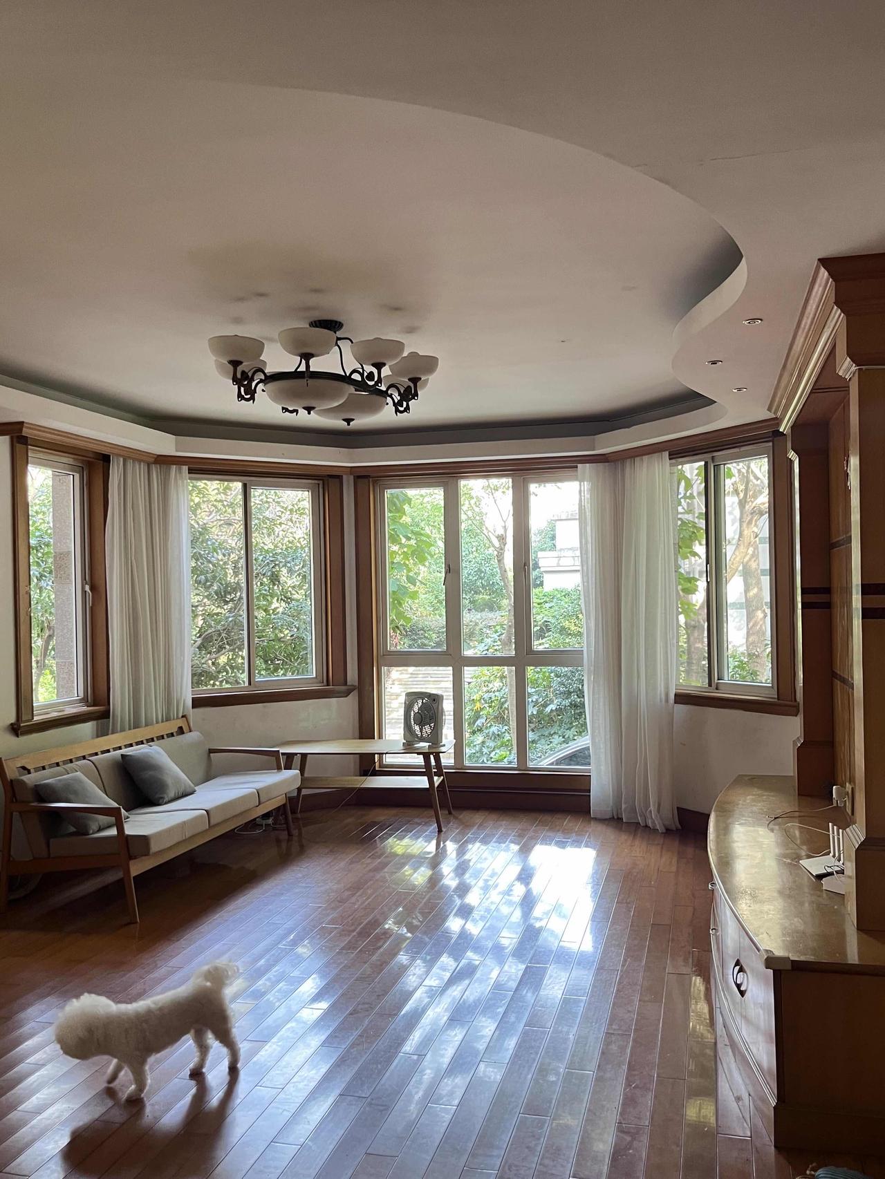 真的不敢想象，这是20多年前的设计的房子，浙江一女生晒出自己入住的新家，虽然是千