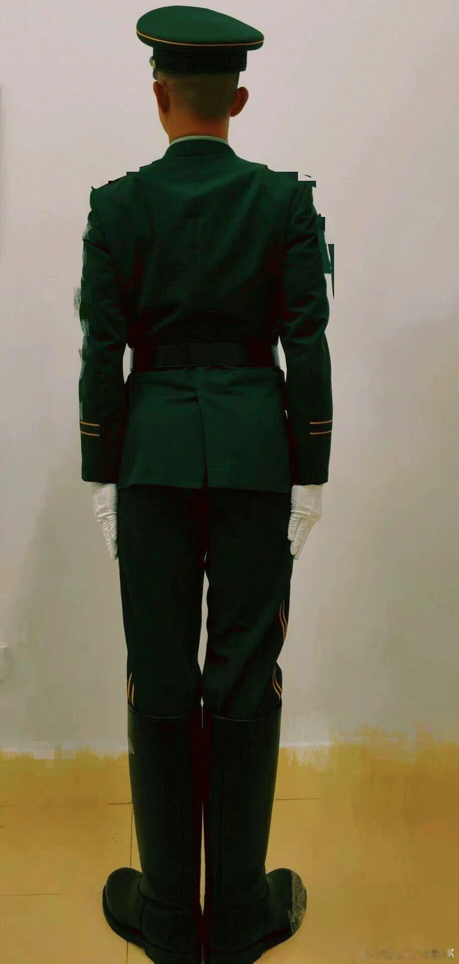 哪个女生能吃这么好?