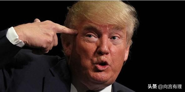 特朗普一边派女婿库什纳在那跟伊朗谈，一边突然发动军事袭击，还预测伊朗10年之内可