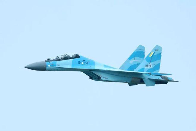 缅甸空军从俄罗斯新接收两架苏-30SME战斗机
2023年12月15日，在迈锡拉