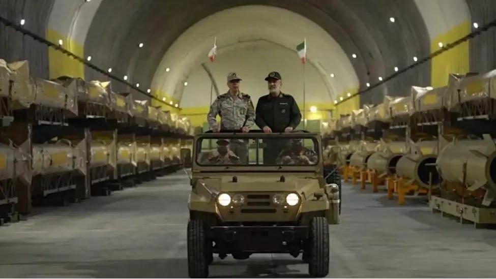 近期，哈马斯公开发声，呼吁伊朗停止攻击海湾阿拉伯国家，这就有点出人意料了，众所周