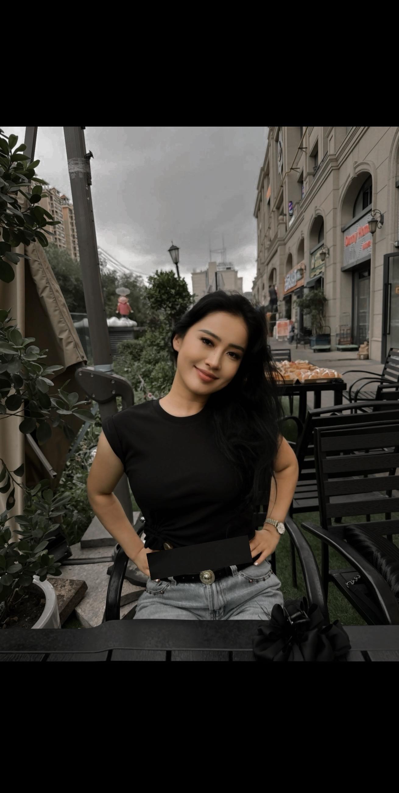 何以言 何能言 与谁言 很累了 清醒了