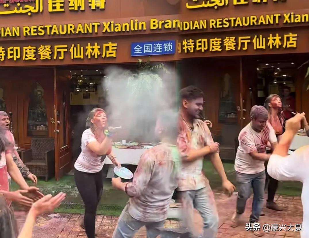 我们的规矩就是规矩，严守规则一视同仁，南京执法的做法值得大家肯定。

6月12日