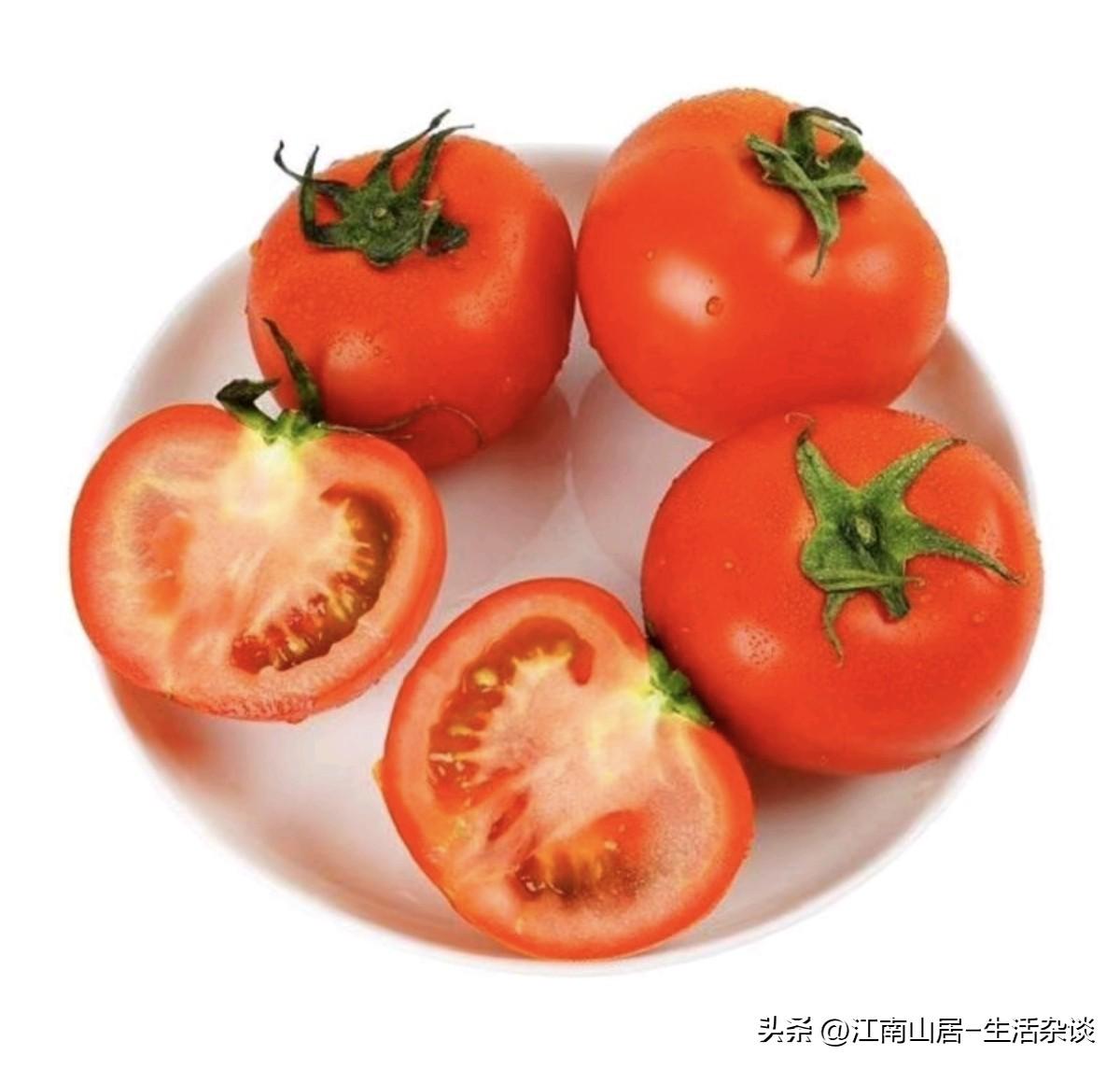 中国人做晚饭，假设他在菜场，买了半斤猪肉，三个土豆，三个西红柿，两个鸡蛋，花了1