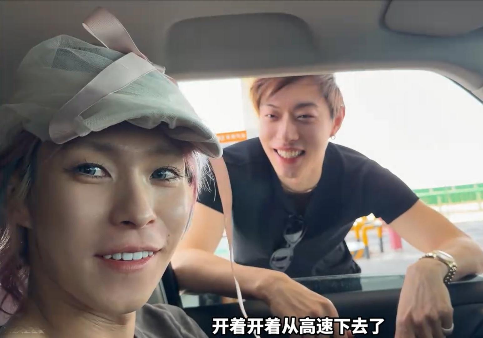 你吗的爱懵圈子了吧 ​​​