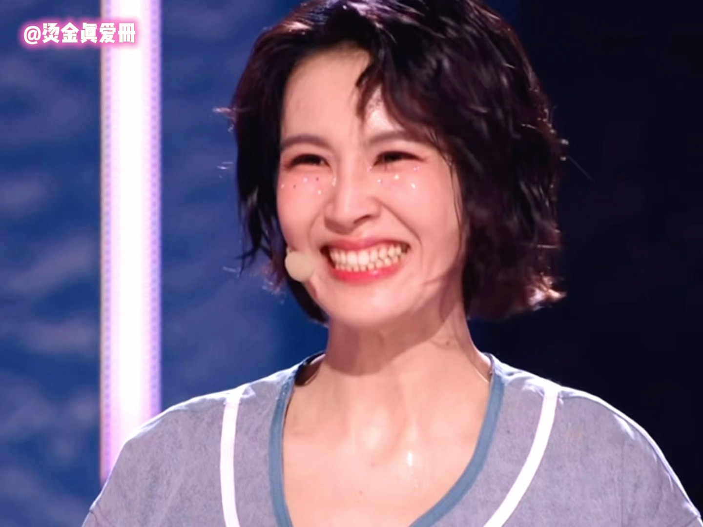 我家小狗妹本体出来了。。 浪姐直播