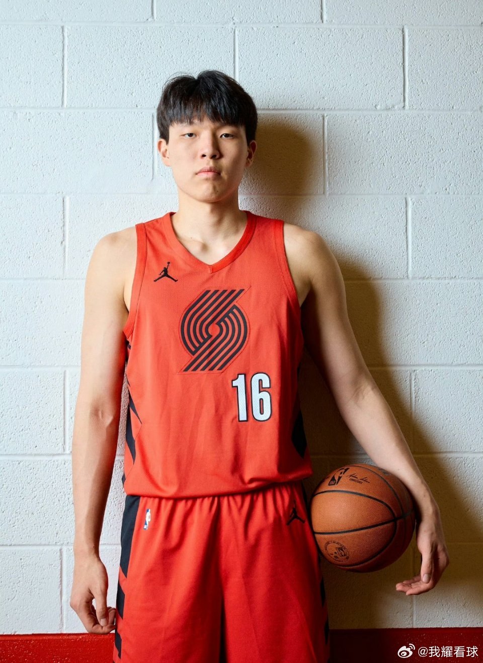 尘埃落定！中国男篮官宣：由于开拓者短训营和男篮亚洲杯时间重叠，同意杨瀚森不参加亚