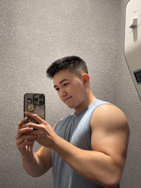 好热好热🥵
