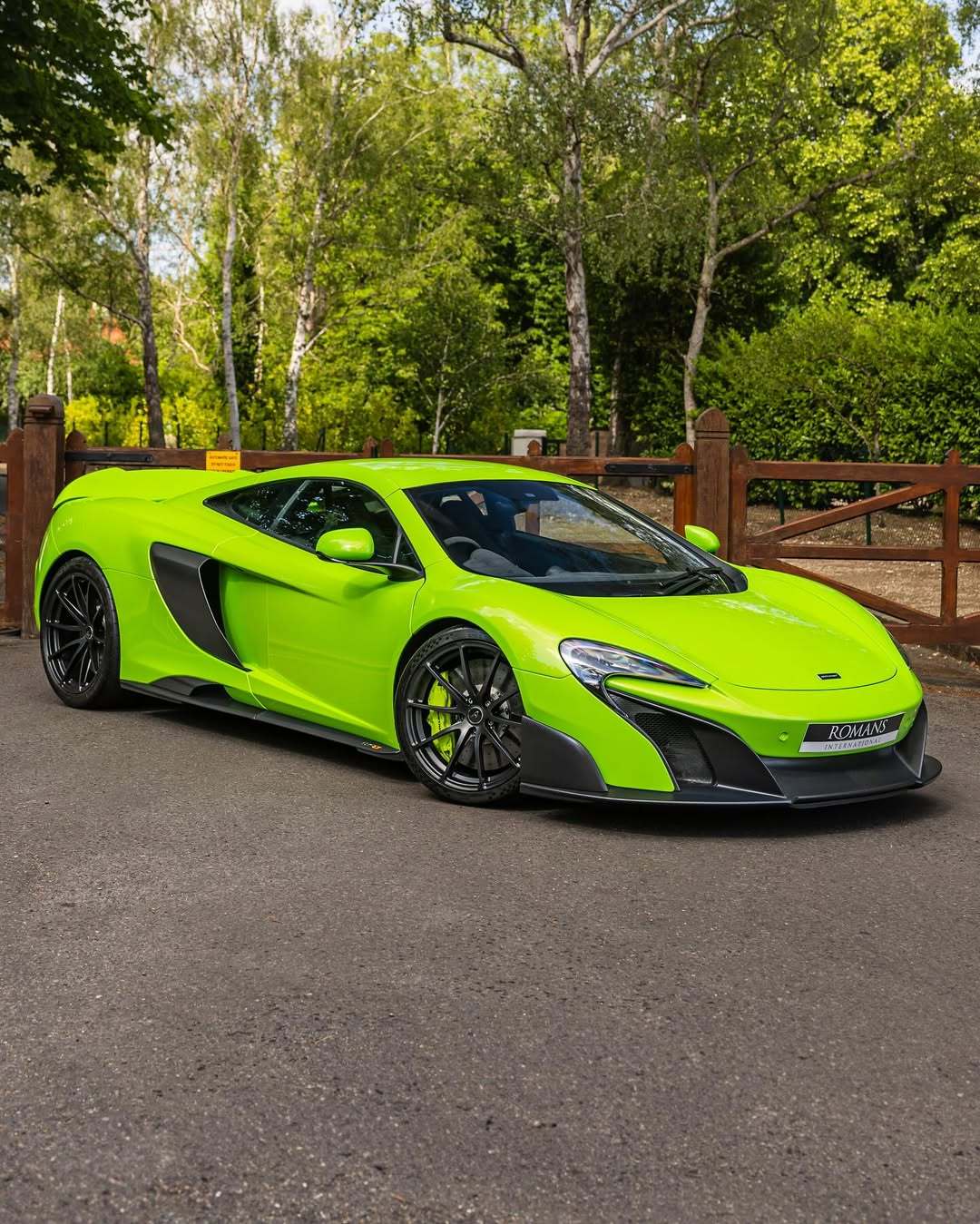 🟢 迈凯轮 675LT ​​​
