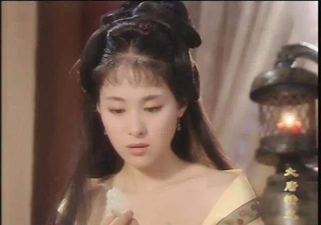 你还记得她吗？她那时候的古装扮相真是太美了！

不愧是演过“赛西施”的天然美女，