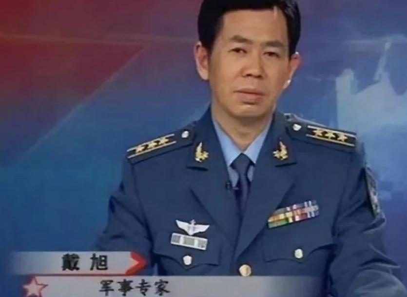 中国鹰派、军事专家戴旭被特朗普点名了，这可太牛了！戴旭是国防大学教授，对中美战略