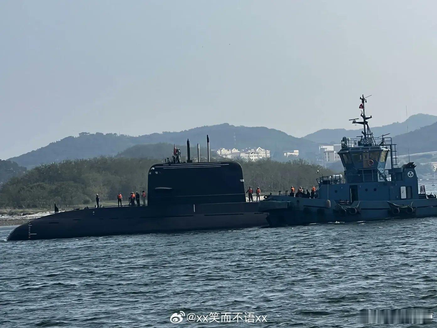 巴基斯坦订购的外贸潜艇开始海试了，以后印度航母出海也得悠着点，这就是不对称作战能