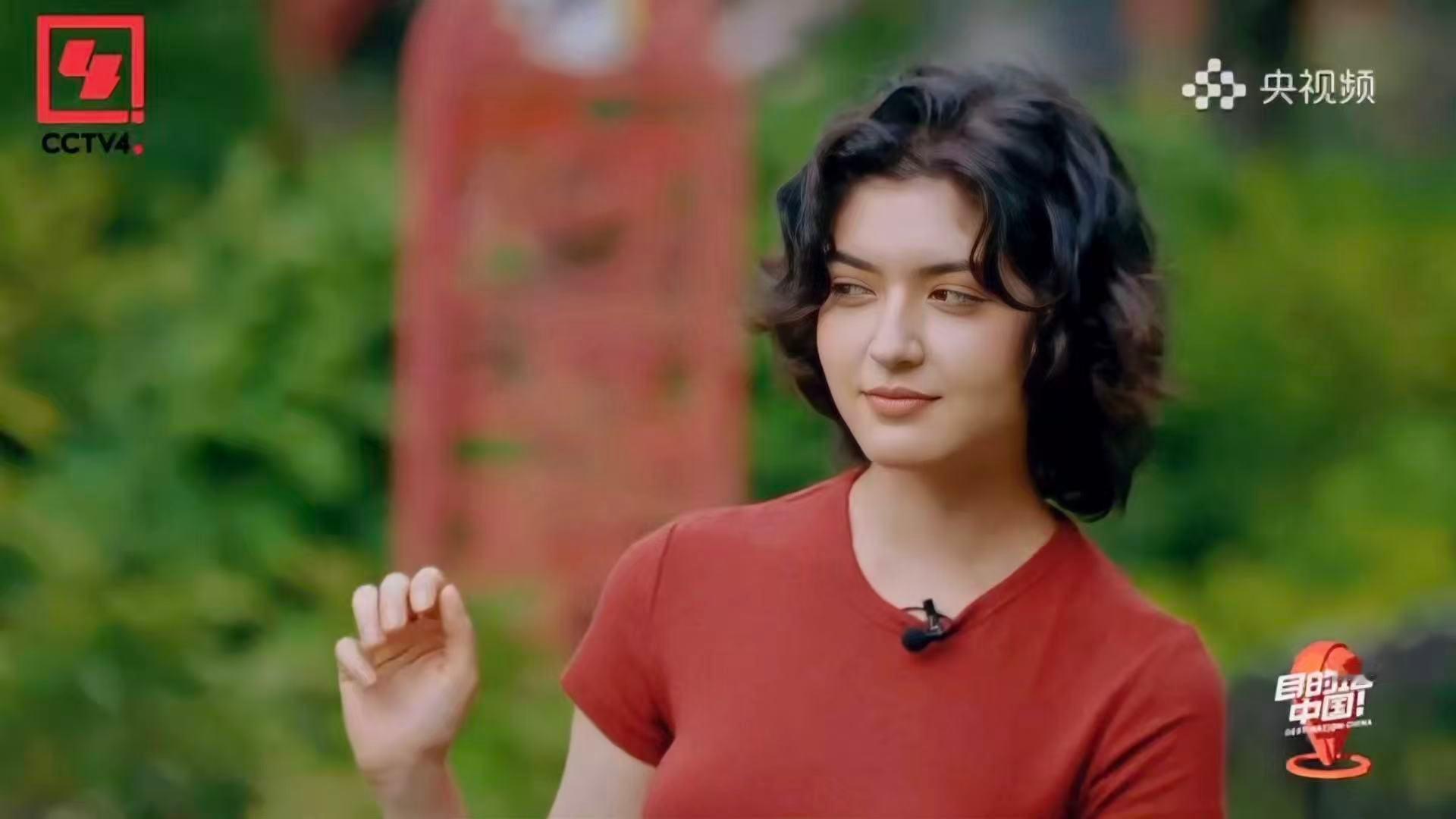 内娱迎来首个免签题材综艺 马帝亚和宋莉乐的表演虽然不完美，却充满诚意，他们努力理