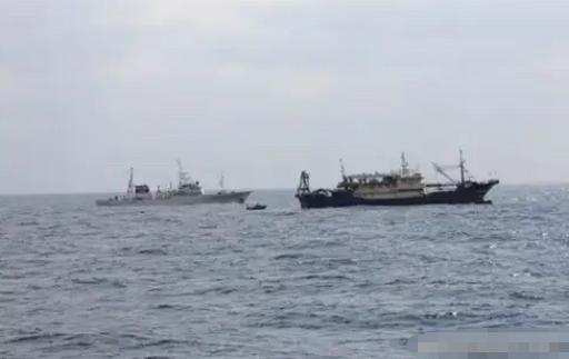 中国渔船被扣后，外交部回应了，意思很简单。
 
 


把目光锁定在长崎县五岛市