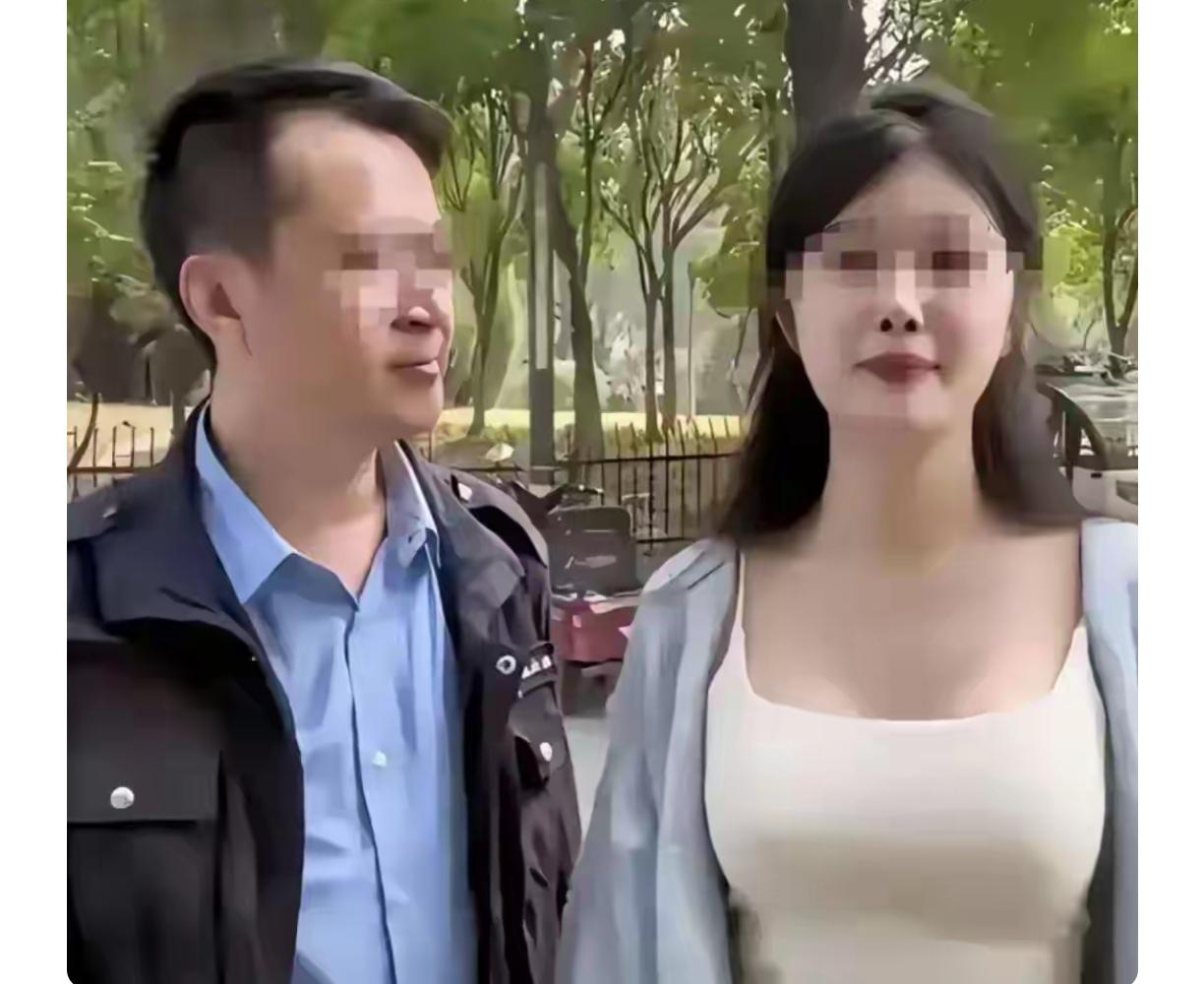 无锡冷冻胚胎案，小三、男人被骂惨了，得道多助，失道寡助。