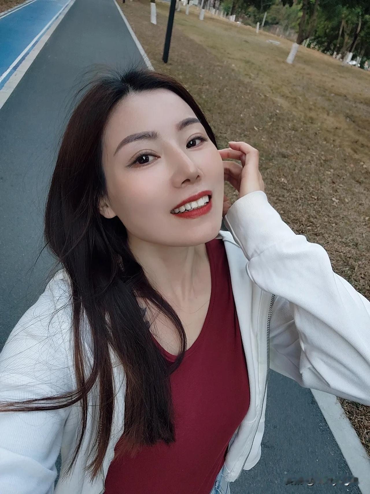 记录自己的点点滴滴，自由自在简简单单！ 简约风格 爱生活爱自拍也是一种快乐 生活