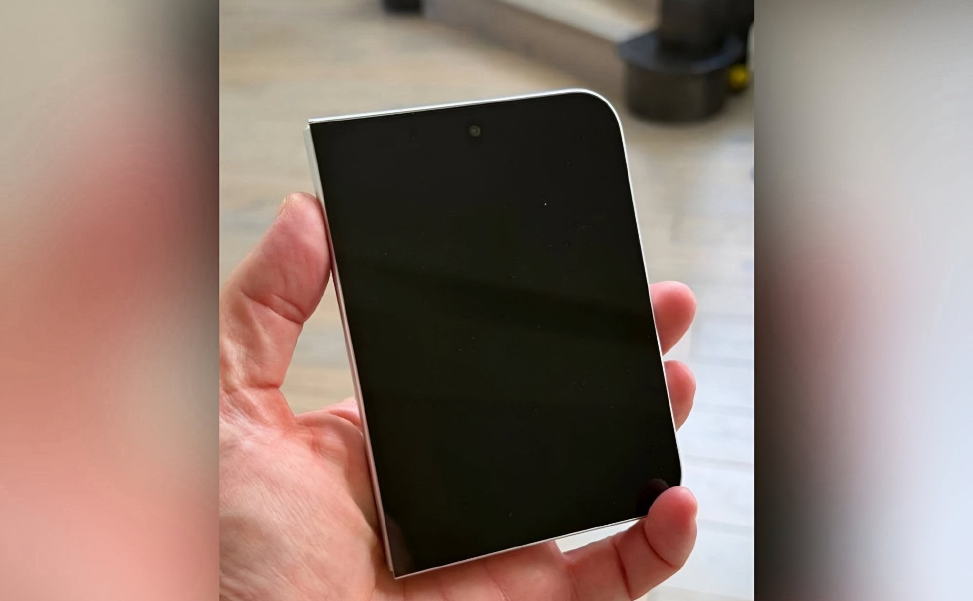 如果iPhone 折叠屏发布长这样，你会选择入手吗？ 