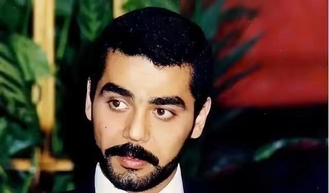 萨达姆的儿子乌代，在逃亡的时候为了保密行踪，竟然连续杀死了自己的17名保镖，美国