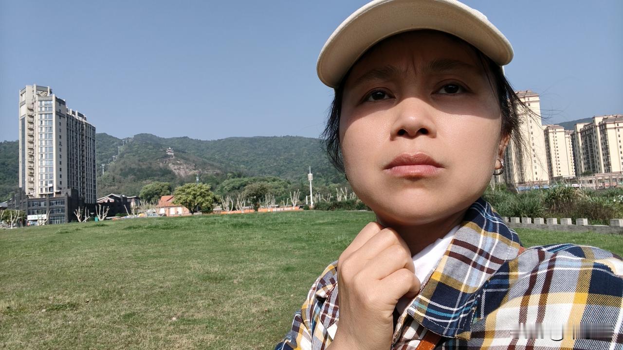 38岁确诊宫颈癌，没有了子宫和卵巢，昨晚又内耗了一个晚上，失眠，焦虑，抑郁，辗转