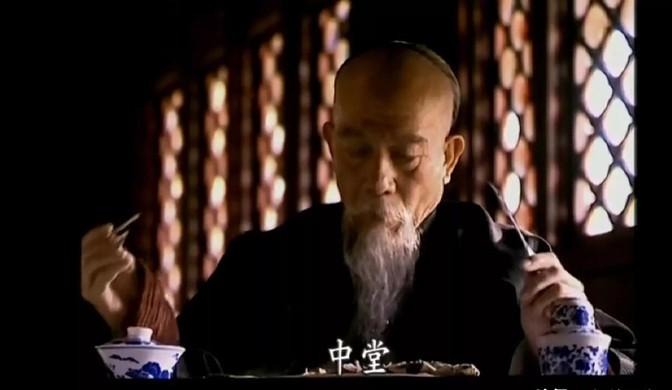 被任命为朝廷钦差大臣的李鸿章，让他去调查的四川总督吴荣让他十分为难，想不到他后台