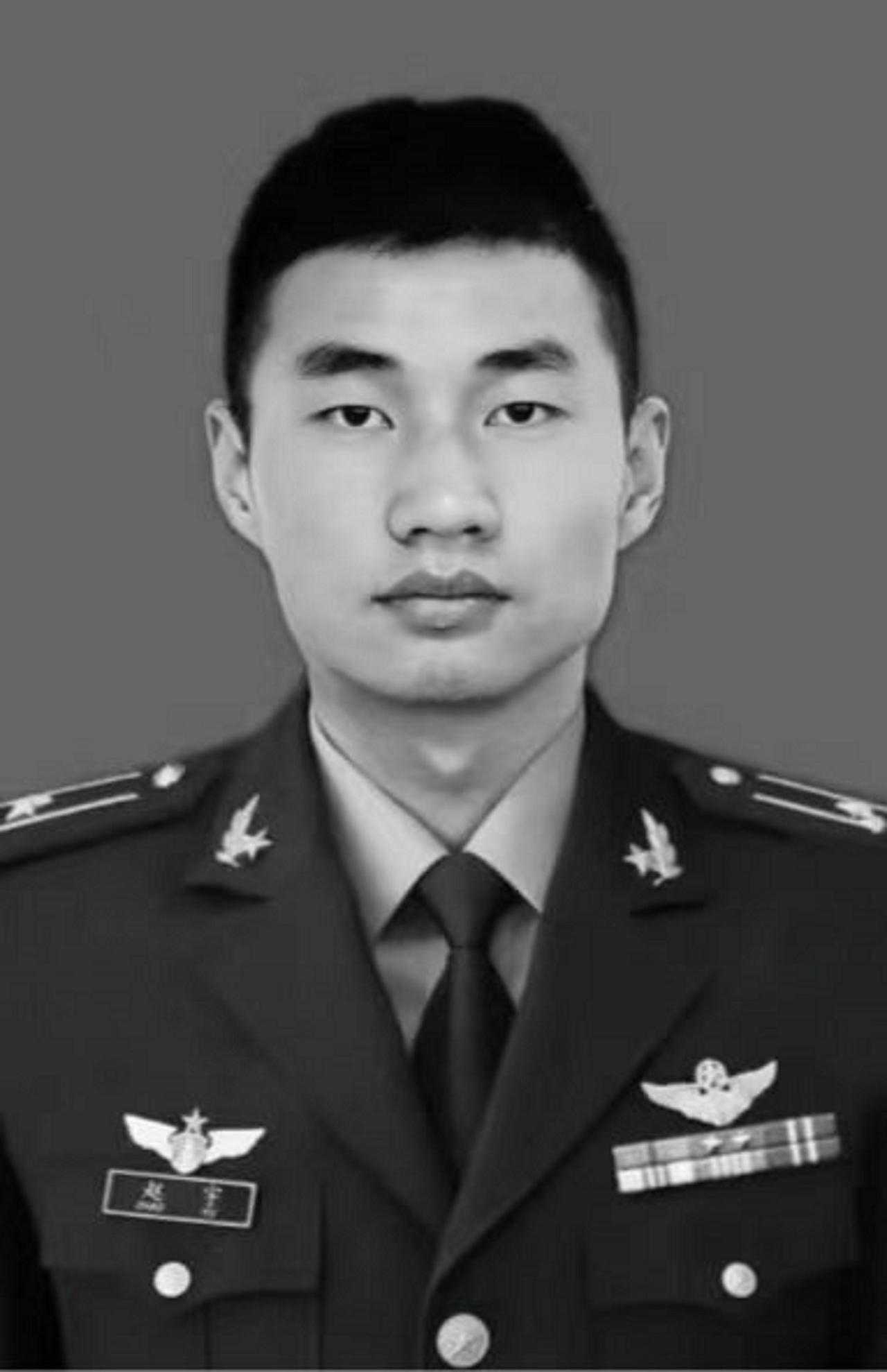 赵宇，男，汉族，1989年7月出生于湖南省益阳市安化县，中国共产党党员，曾服役于