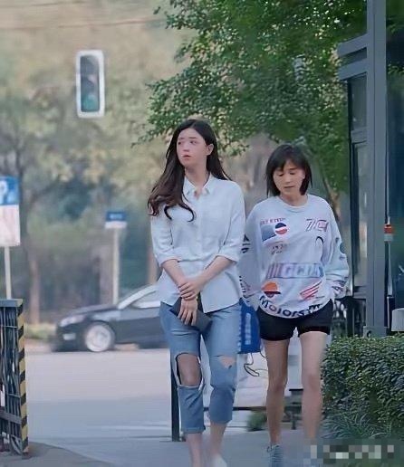 原来明星拍戏是这样拍的 怪不得看着王子文这么高 