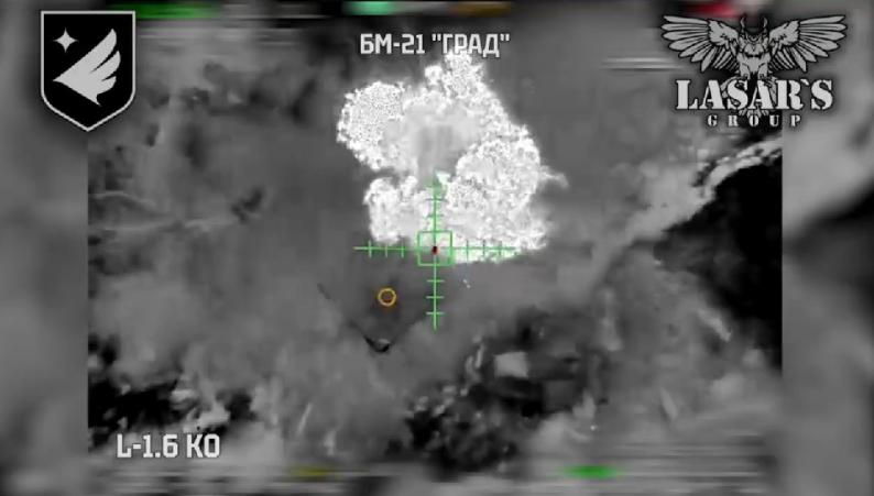 图文：红军村方向的俄军一个多管火箭炮营被乌军无人机歼灭

在波克罗夫斯克（红军村