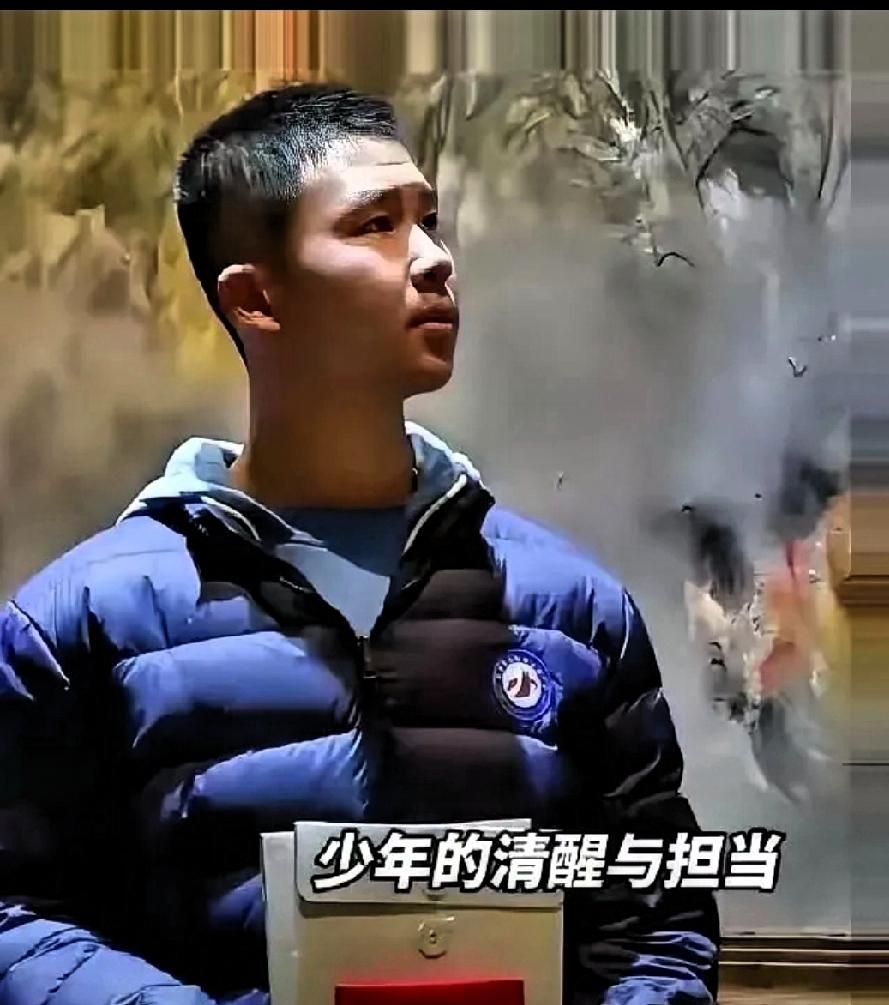 连云港革命纪念馆迎来了一位特殊的客人，侵华日军又多了一条罪证

连云港革命纪念馆