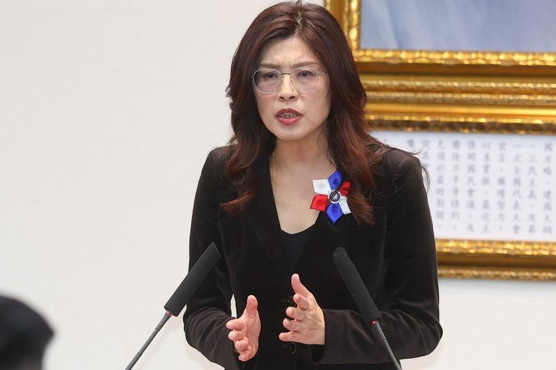 【郑丽文访陆】国民党「和平之旅」14人名单曝光！苏起、李鸿源在列

梅花新闻网 