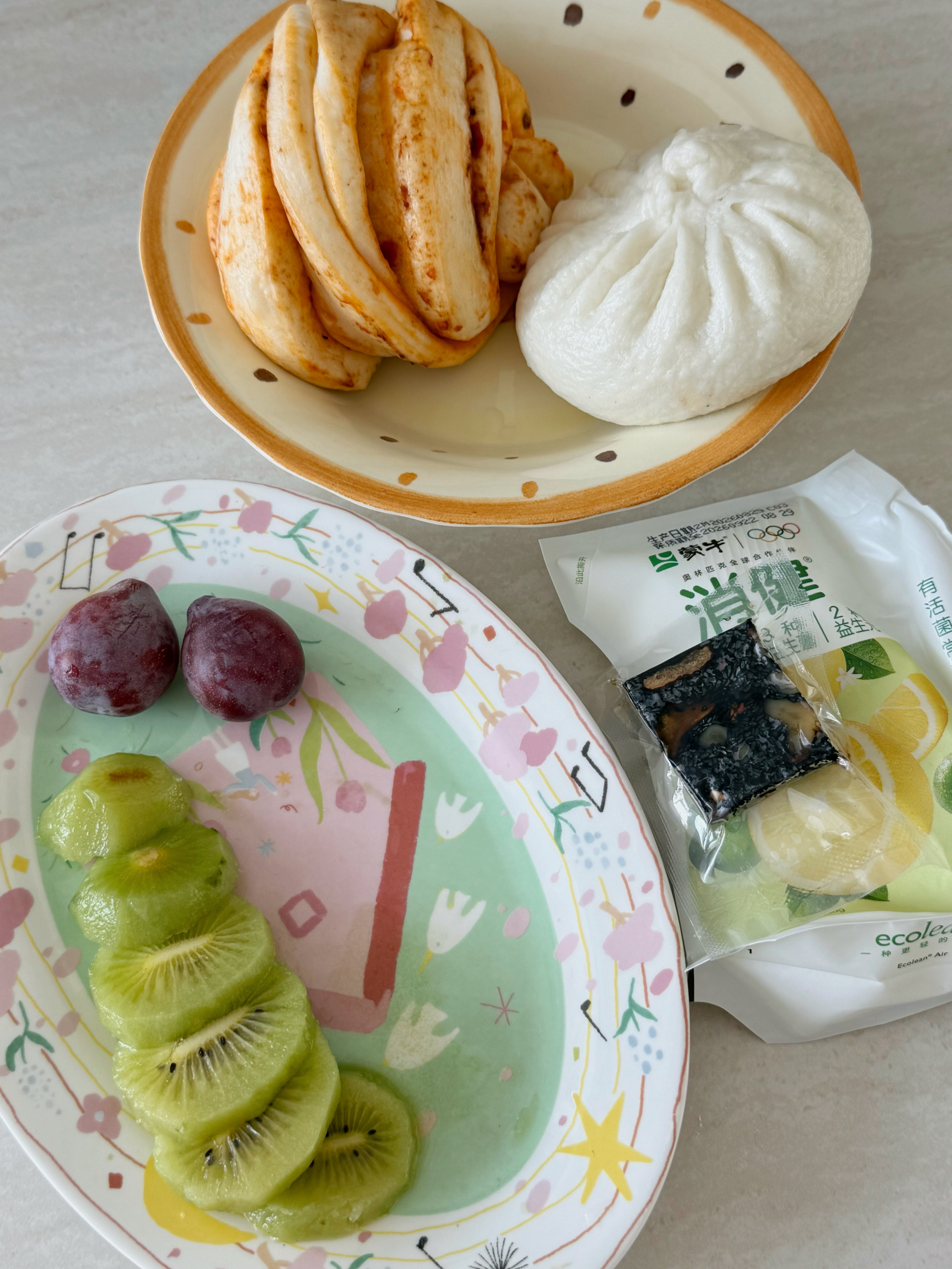有时候会突然认认真真吃一顿早饭^_−☆ ​​​