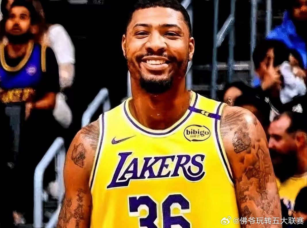 明日，湖人将对阵强敌掘金。赛前，美国篮球记者Dave McMenamin更新社媒