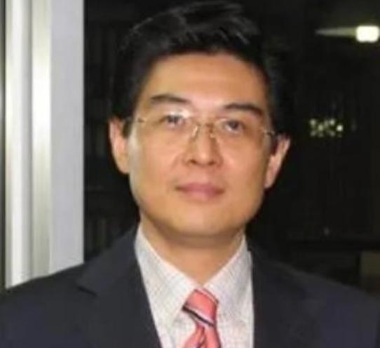 1976年，毛主席病逝后，北京一中学生哭着跑到班主任办公室：“老师，我外公去世了