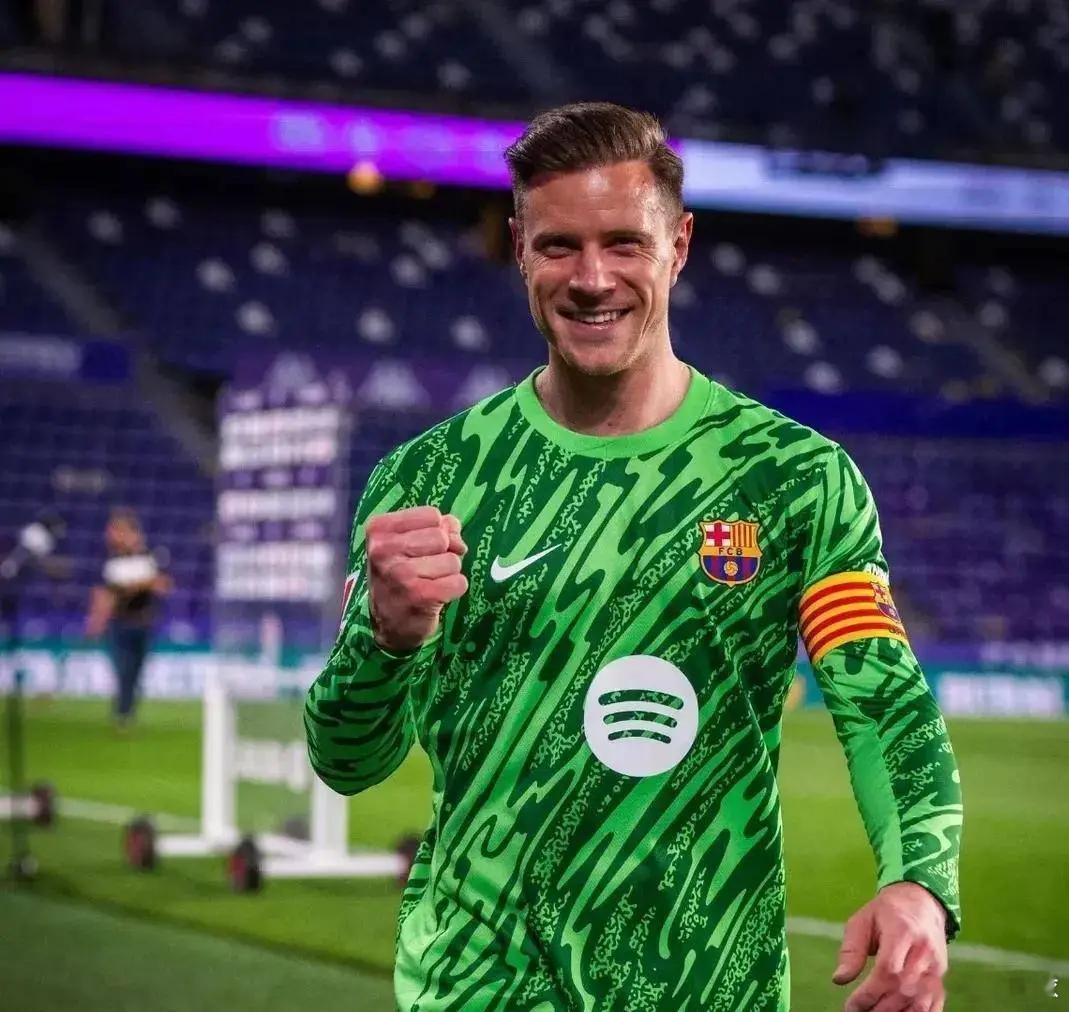 特尔施特根其实已明确了冬窗留守巴萨的想法，并不打算为转会或租借离队1. 球员本人