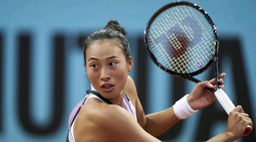 郑钦文2:0尼迈尔，强势进入美网女单16强，小编有三个想不到:

1、想不到，郑