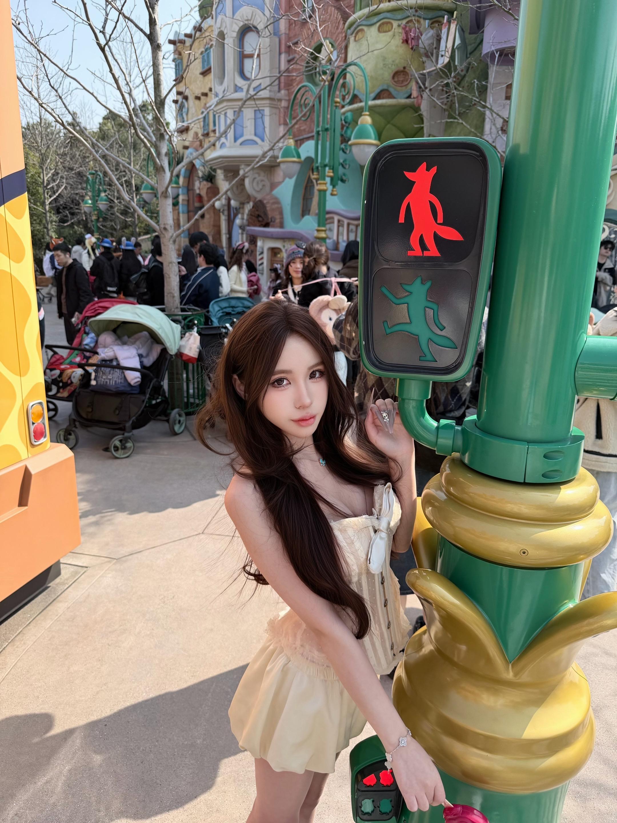 终于来迪士尼了