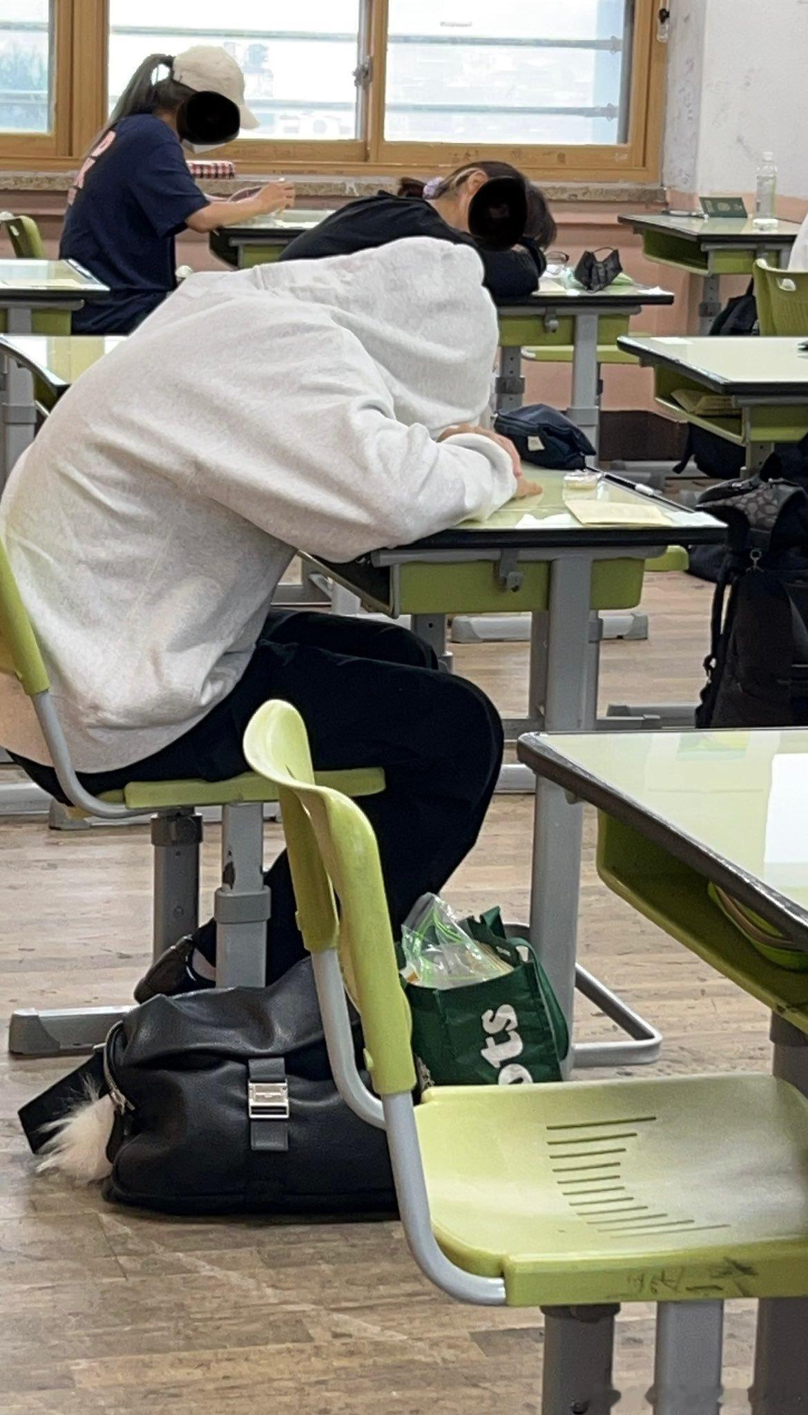 是小猪以前的照片呢 ​​​