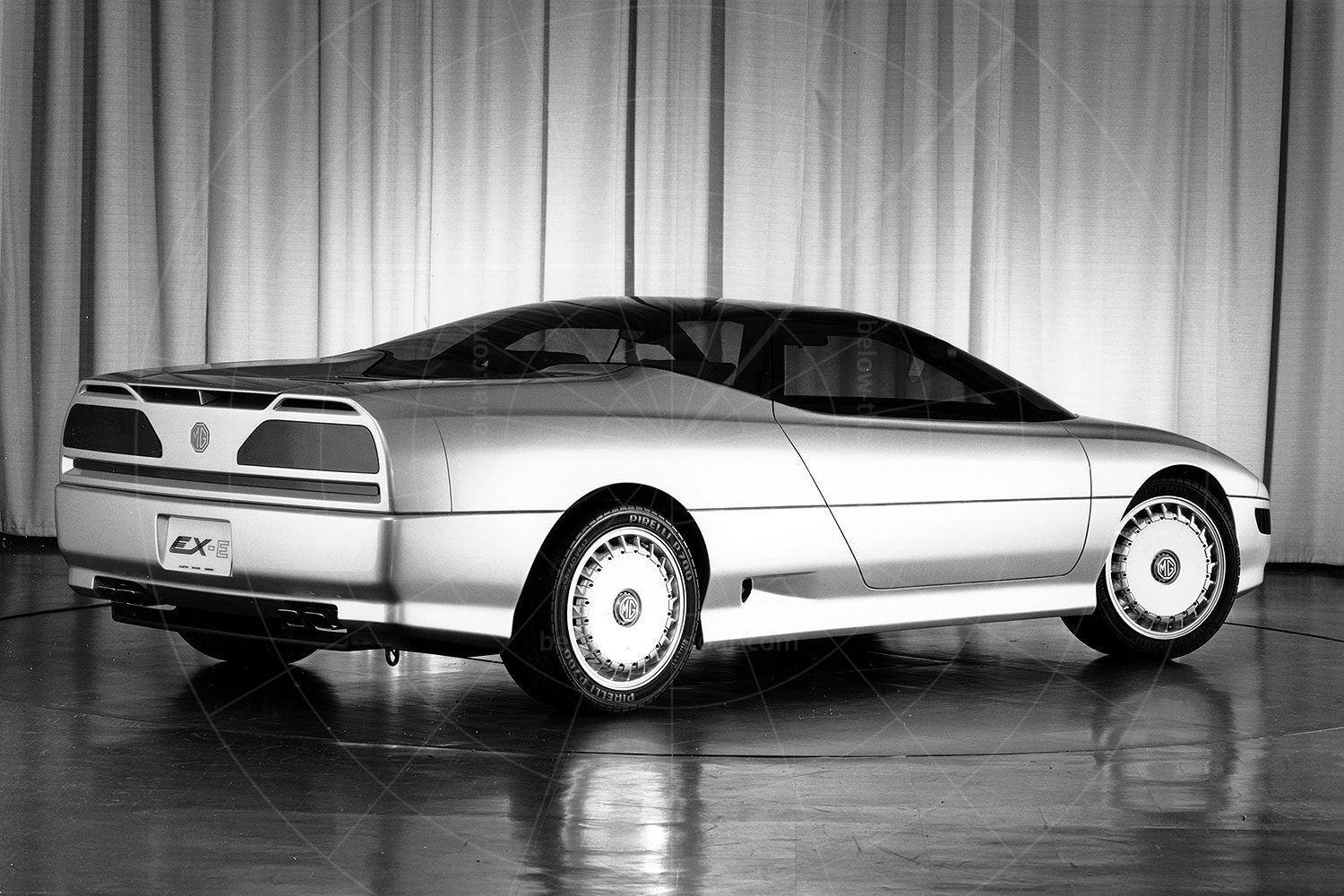 被开除的前JLR设计灵魂人物杰瑞·麦高文代表作品一览：MG EXE概念车（曾影响